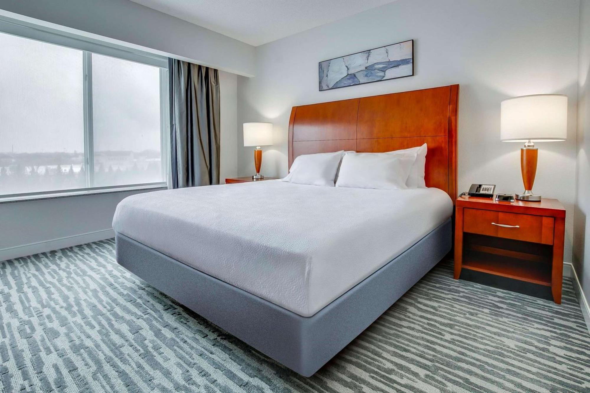 Hilton Garden Inn Louisville-Northeast Экстерьер фото